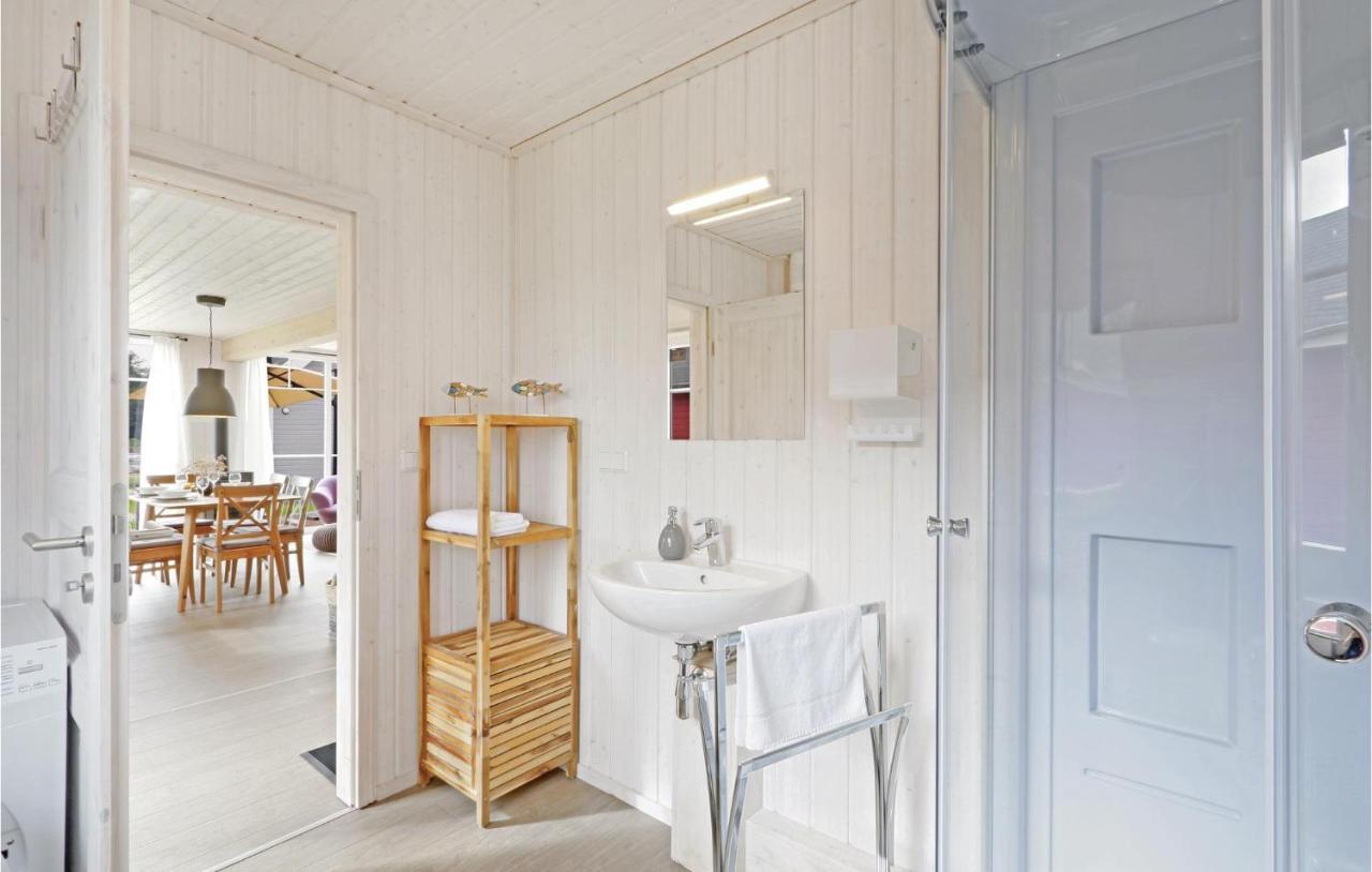 Awesome home in Zerpenschleuse with 2 Bedrooms&WiFi Exterior foto